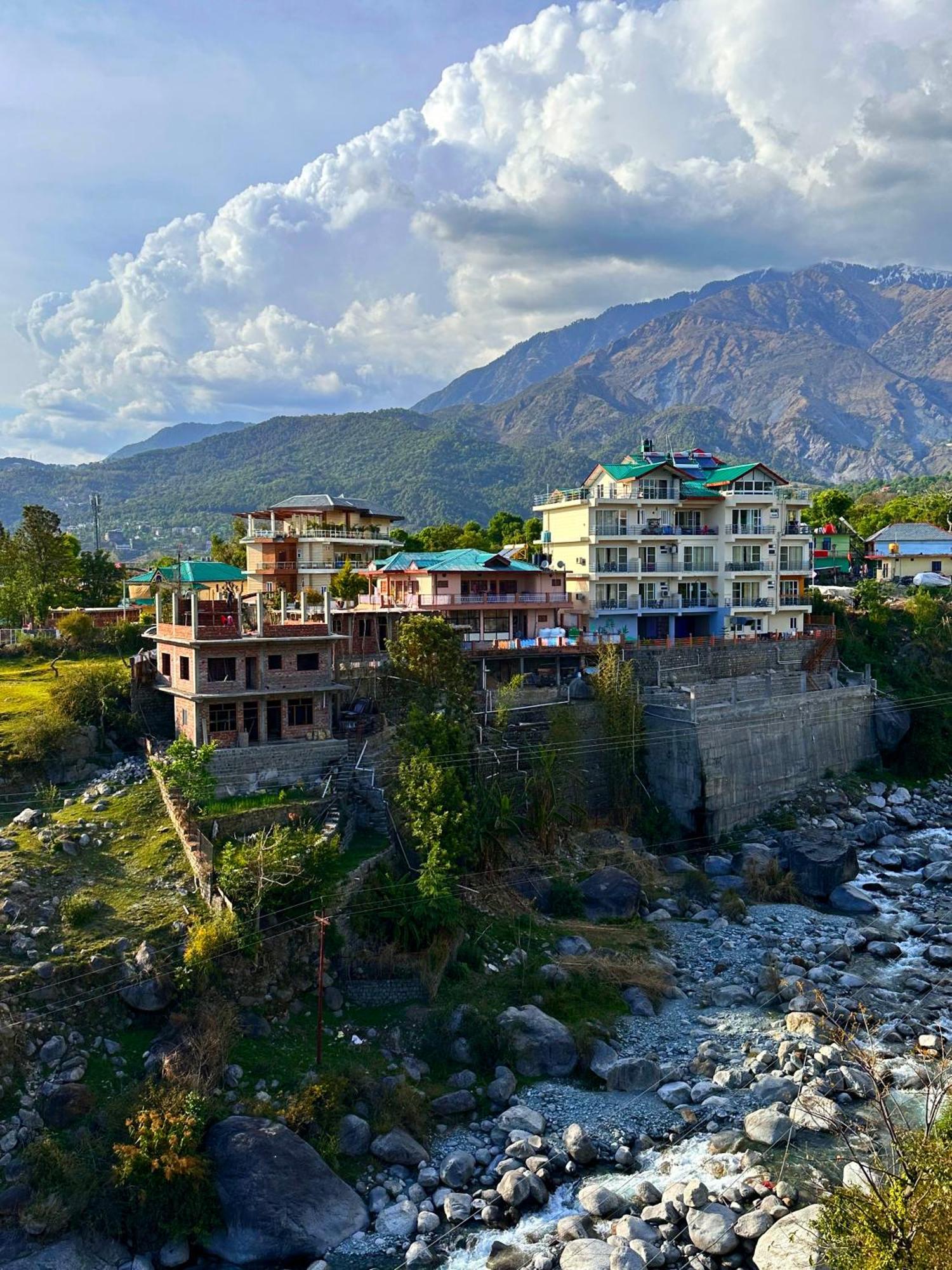Kailasham Stay Дармсала Екстер'єр фото